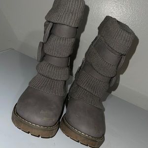 Dream Pairs girls boots size 11